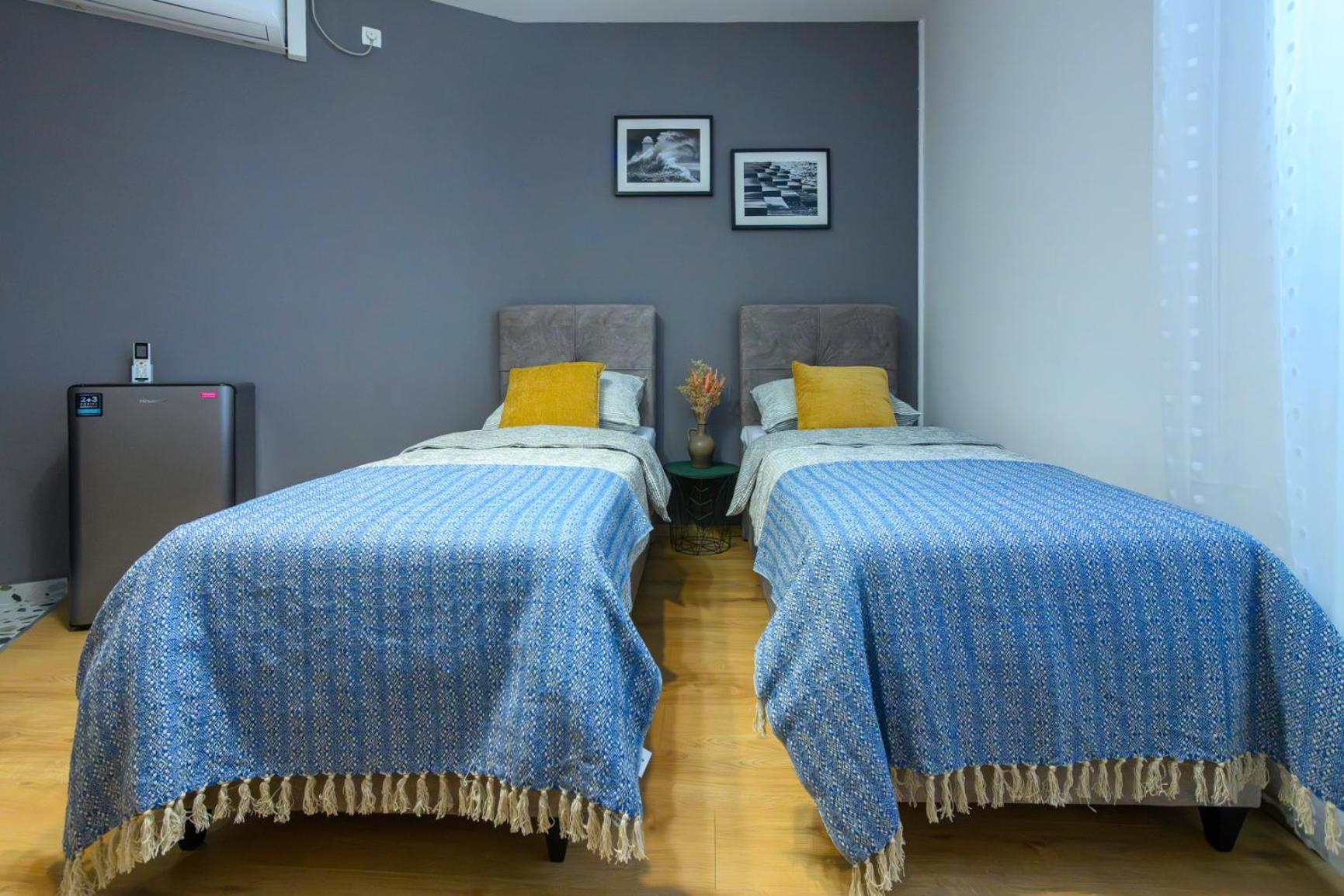 Vera Apartments With Sea View And Old Town View Zadar Bagian luar foto